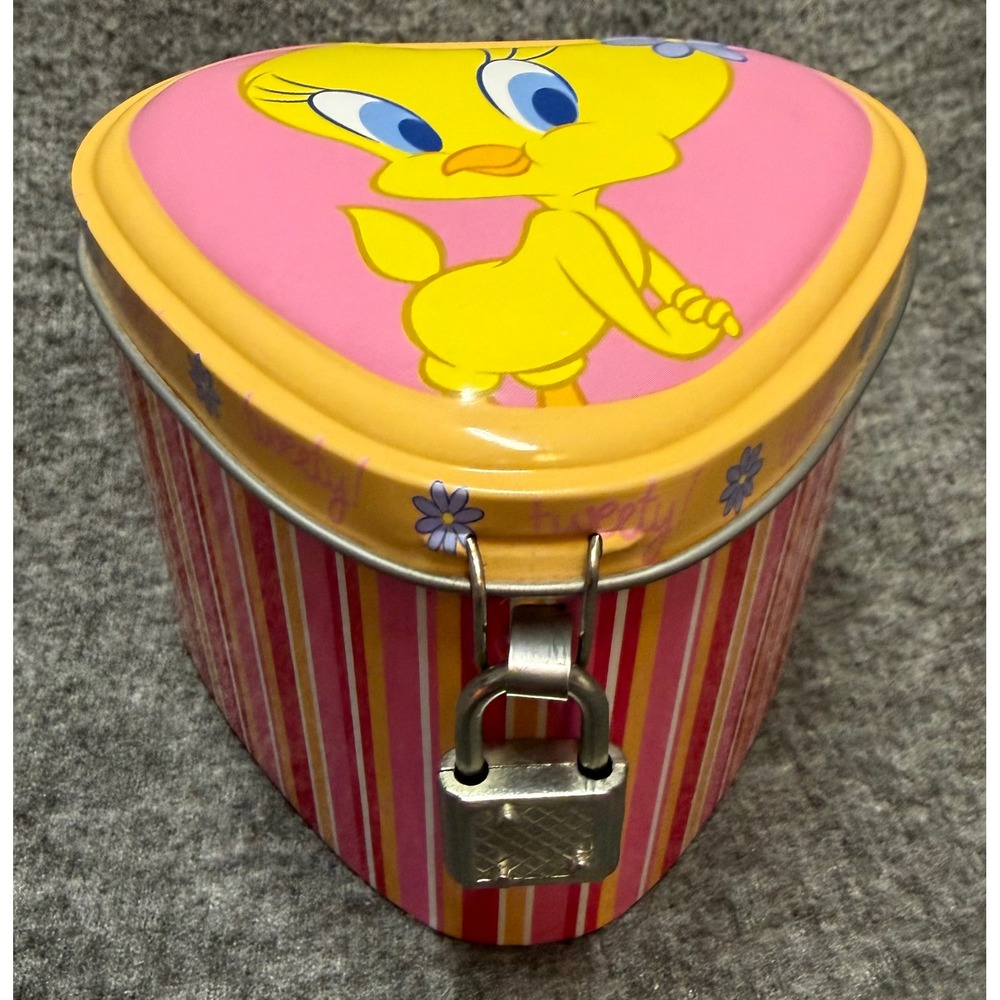 Warner Bros Tweety Bird Heart Tin Lock and Key 2006 Looney Tunes Colibri Group